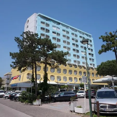 Fancy 3-room In Lignano By The By Beahost * 리그나노 사비아도로