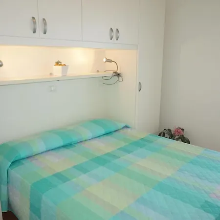 아파트 Fancy 3-room In Lignano By The By Beahost 리그나노 사비아도로