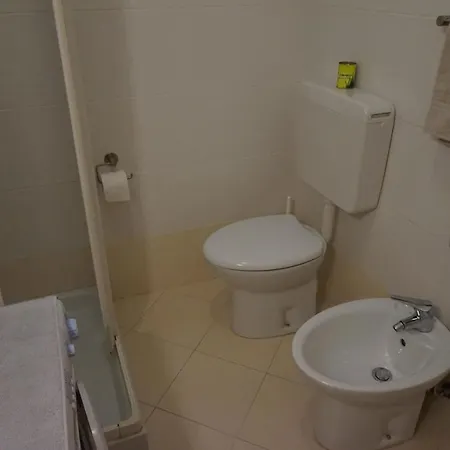 아파트 Fancy 3-room In Lignano By The By Beahost 리그나노 사비아도로